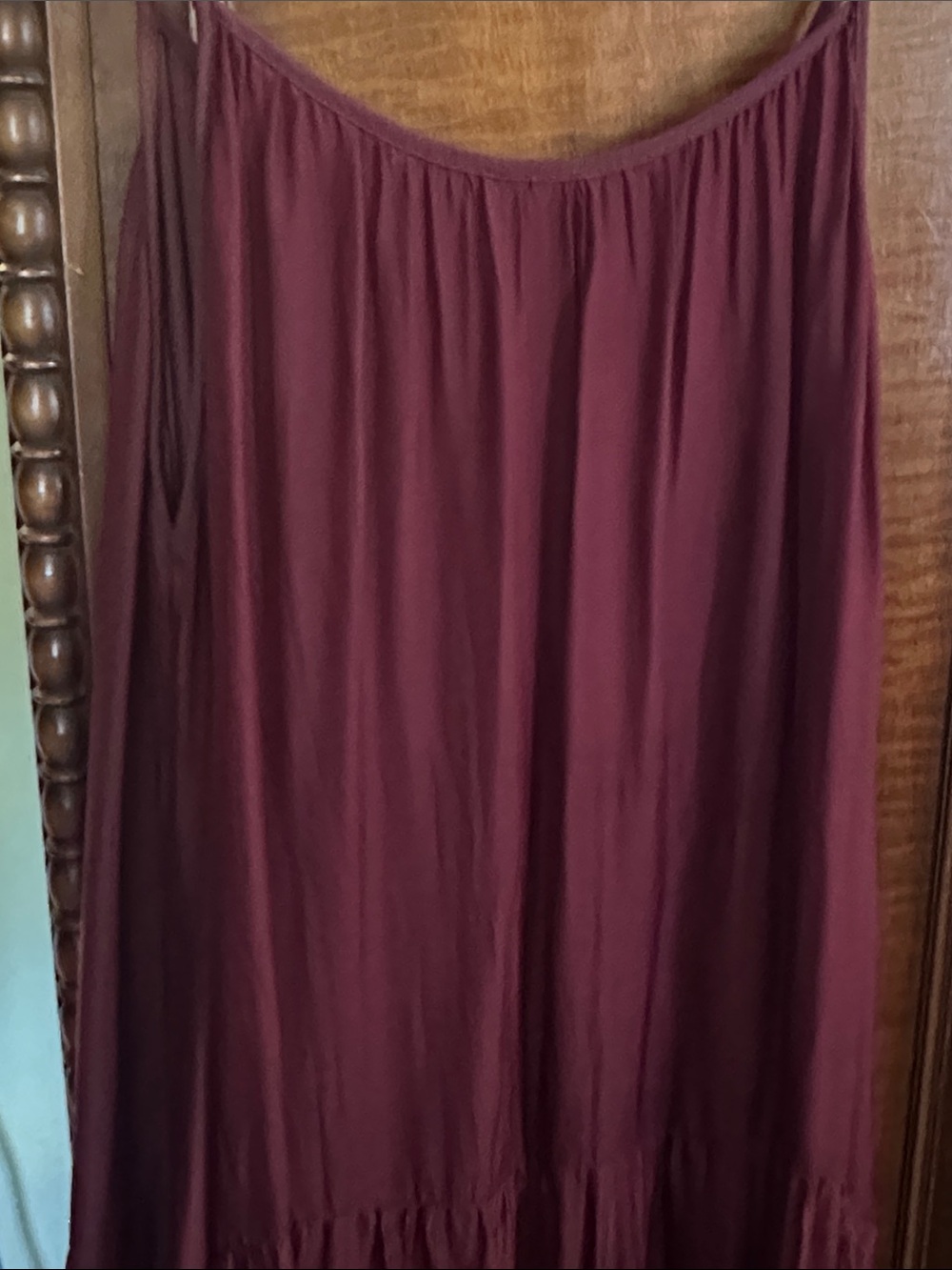 Women’s Flowy Burgundy Maxi Dress